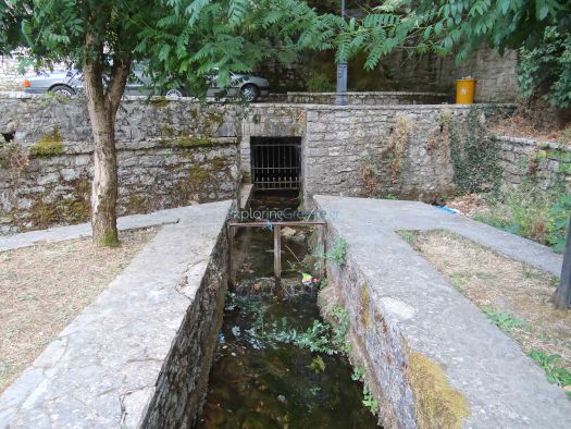 Achaia - Kertezi - Fountain
