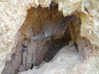 Αχαία - Αγρίδι - Μικρή Σπηλιά με Σταλακτίτες