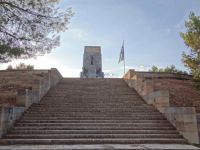 Αχαία - Καλάβρυτα - Μνημείο Πεσόντων