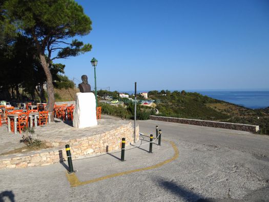 Sporades - Alonissos - Chora - Monument