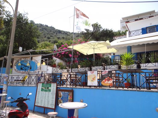 South Kinouria- Tiros-Limani cafe