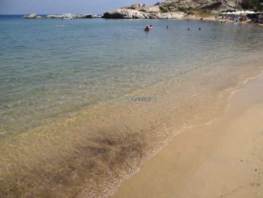 The beach Linaraki, close to the village Paralia Sykias in Sithonia, Chalkidiki