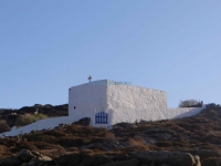 The small church of Theologos is located opposite the Folklore Museum in Ano Meria