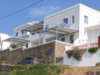 Cyclades - Kythnos - Loutra - Rooms to Let