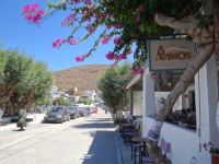 Cyclades - Kythnos - Merichas - Ammos Lounge Bar