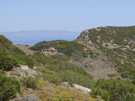 Cyclades - Kythnos - Kakovoulos (stone houses)