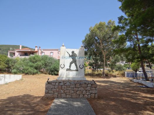 Lakonia - Vies - Elika - War Monument