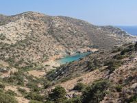 Lesser Cyclades - Iraklia  - Path to Alimnia Beach