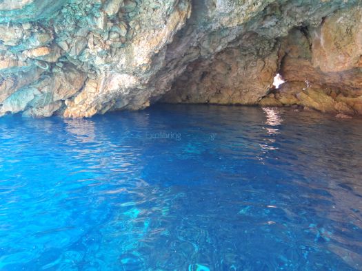 Lesser Cyclades - Donoussa - Seal Cave