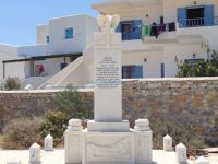 Lesser Cyclades - Koufonissi - Monument