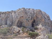 Σπηλιά του Μανιάτη