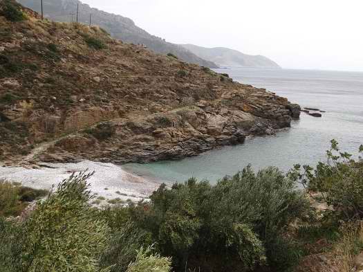 Μικρή Παραλία κοντά στον Κυπάρισσο