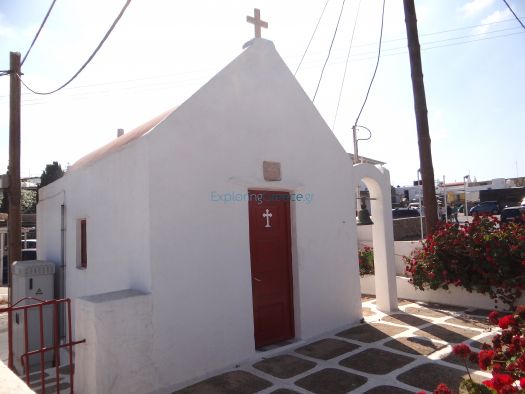 Mykonos- Vrysi- Small church