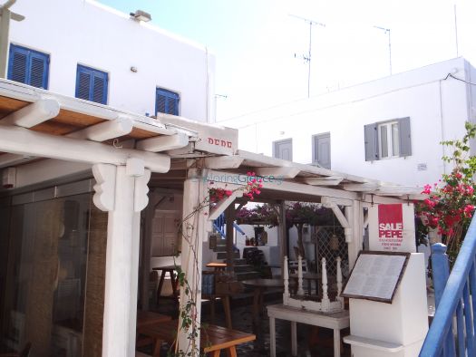 Mykonos- Chora- Sale e Pepe restaurant