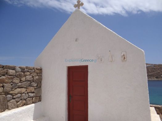Mykonos- Korfos- Small church