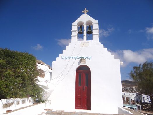 Mykonos- Pirgi-Small church