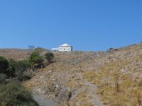 Psara – Path to the Church of Saint John in Voukolia 
