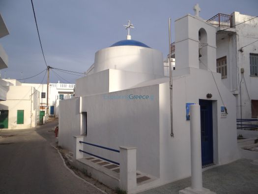The small church of Agios Nikolaos in Livadi