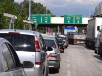 Ουρά αυτοκινήτων στα σημεία ελέγχου στα ελληνοβουλγαρικά σύνορα