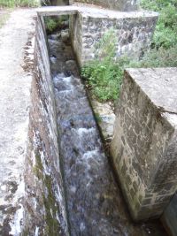 Flowing waters in the location 'Portes' in Ano Poroia