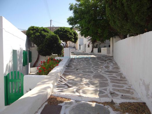 Paved road in Chorio, Sikinos