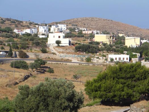 The village Ano Manna, close to Hermoupolis