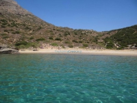 The sandy beach Aetos in northwest Syros
