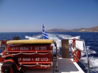 The boat Perla makes journeys to the northern beaches of Syros