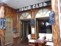 Town Club Bar
