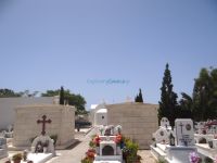 Cemetery at Oia