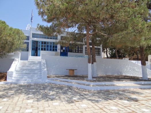 Cyclades - Santorini - Pirgos - Health Center