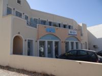 Cyclades - Santorini - Messaria - Clinics