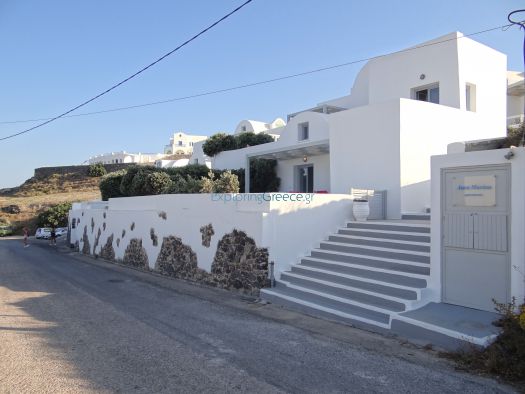 Cyclades - Santorini - Akrotiri - Aura Marina Apartments