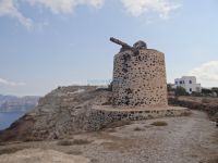 Cyclades - Santorini - Plaka - Wind Mills