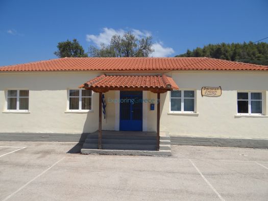 Trizina - Karatzas - Elementary School